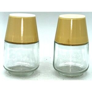 Vintage Gemco Salt & Pepper Shaker Almond Kitchen Spice Nostalgic 4" Tall USA